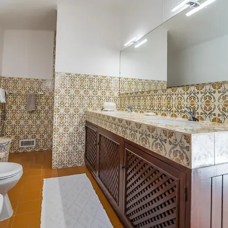 Villa Traditional 3 Bedroom With Great Pool In The Heart Of *